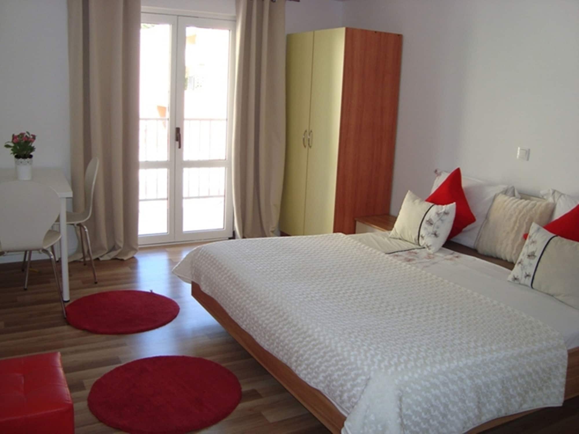 Guesthouse Civljak Baška Voda Kültér fotó